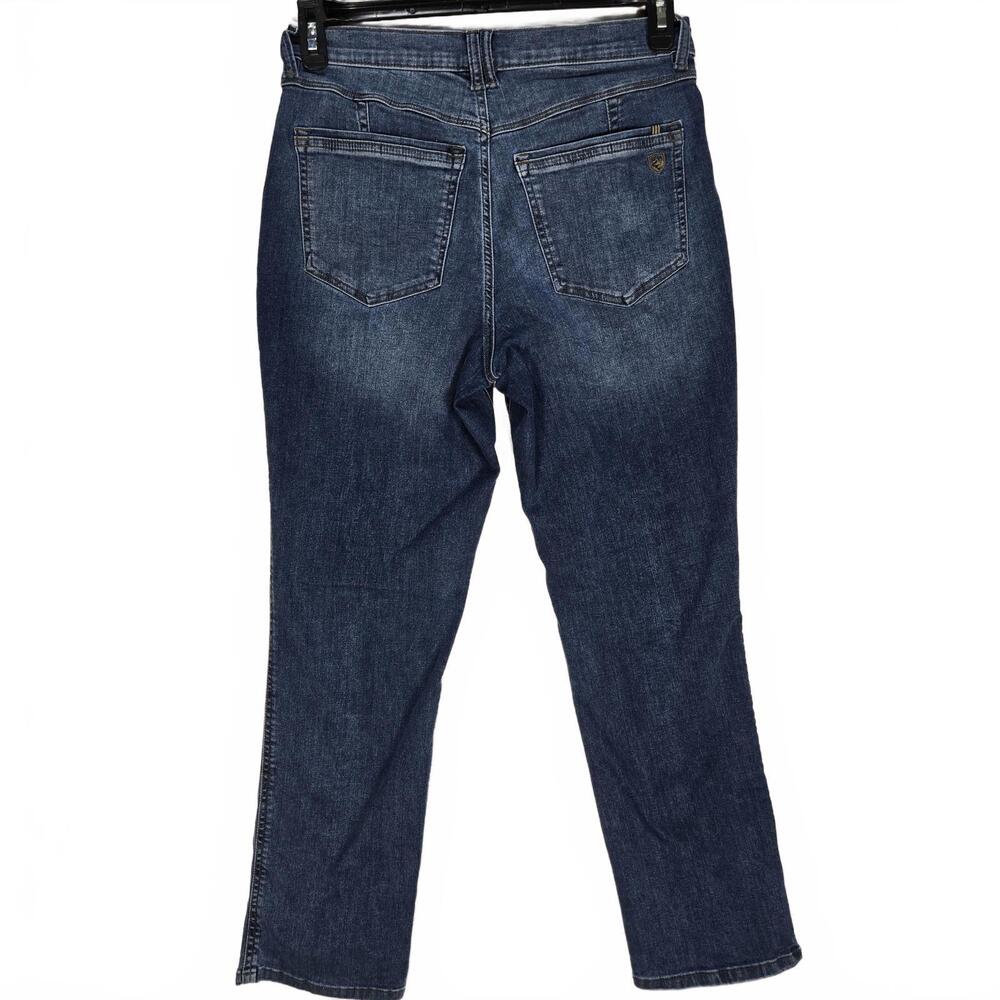 KUHL Women's Size 8 Short Blue Denim Jeans Stretch Straight Leg Hiking Outdoor
